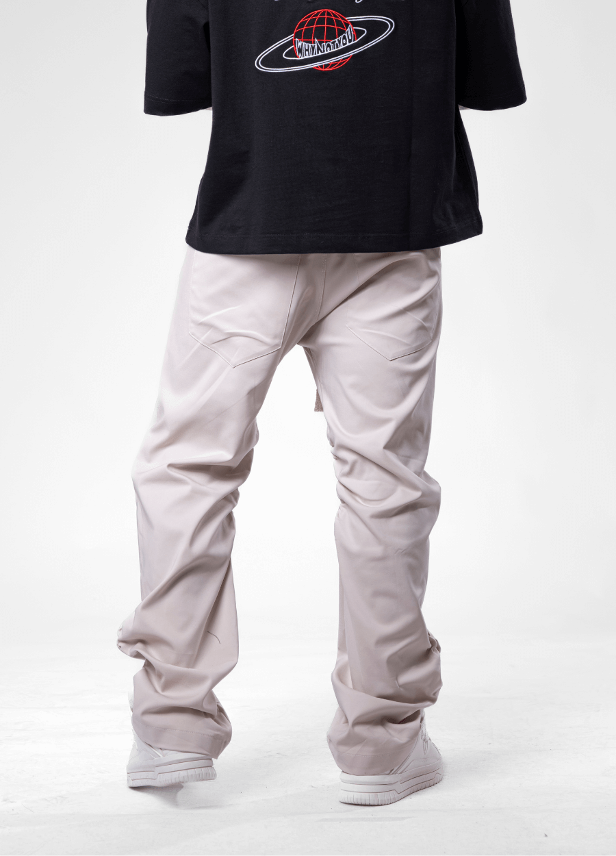 PANTALACCIO DETAILED