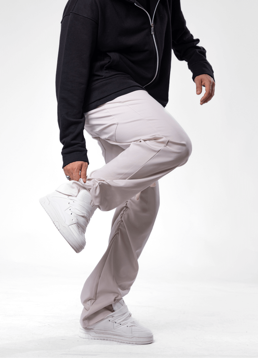 PANTALACCIO DETAILED